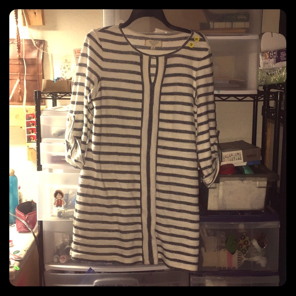 Like new MAX EDITION (weekend) DRESS